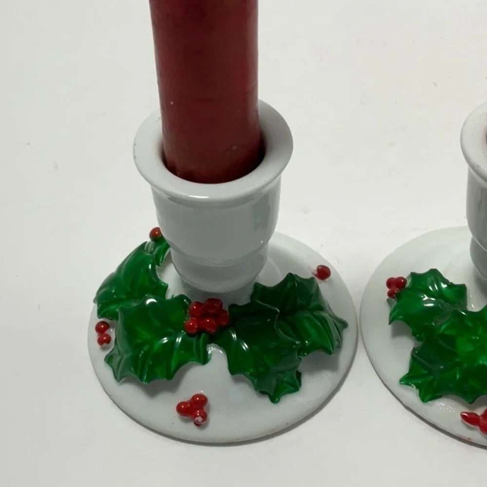 Vintage Christmas Holly & Berries Candleholders Set of 2 - Picture 2 of 6